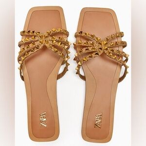 ZARA • Flat Sandals • Size 7.5 • Mocha